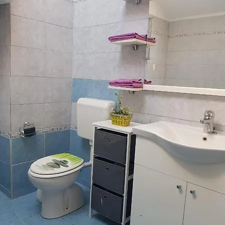 D Free Parking & Wifi, Walking Distance To Centrum Задар