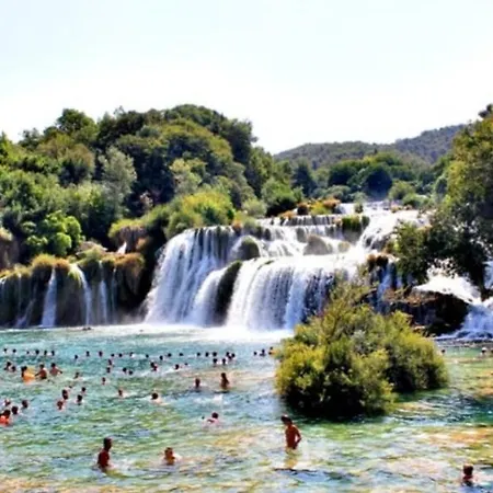 D Free Parking & Wifi, Walking Distance To Centrum * Задар