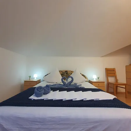 D Free Parking & Wifi, Walking Distance To Centrum Apartamento *